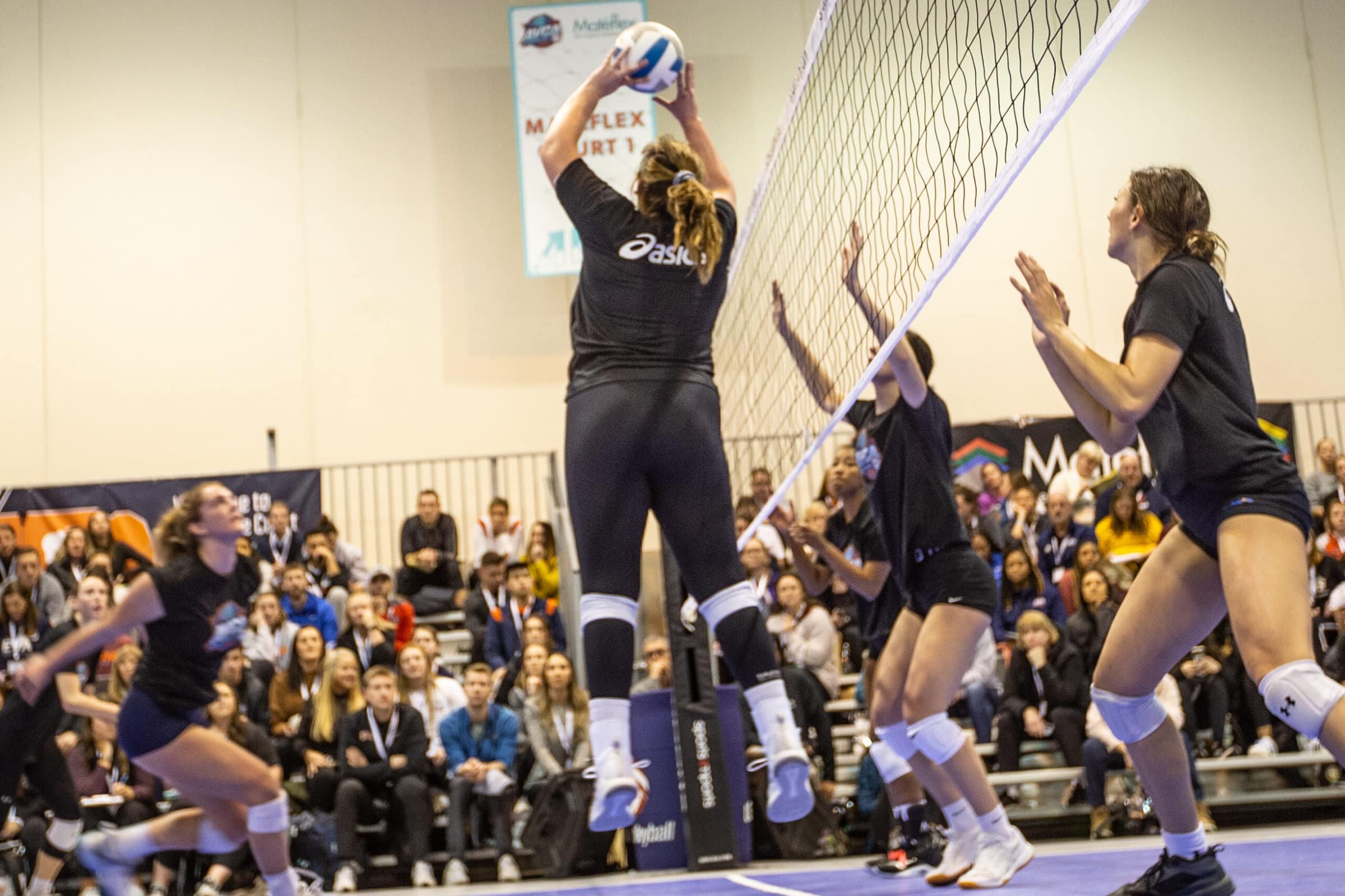 Demo22_play AVCA Student Athlete Demonstrator Scholarship Recipient setting at the AVCA Convention